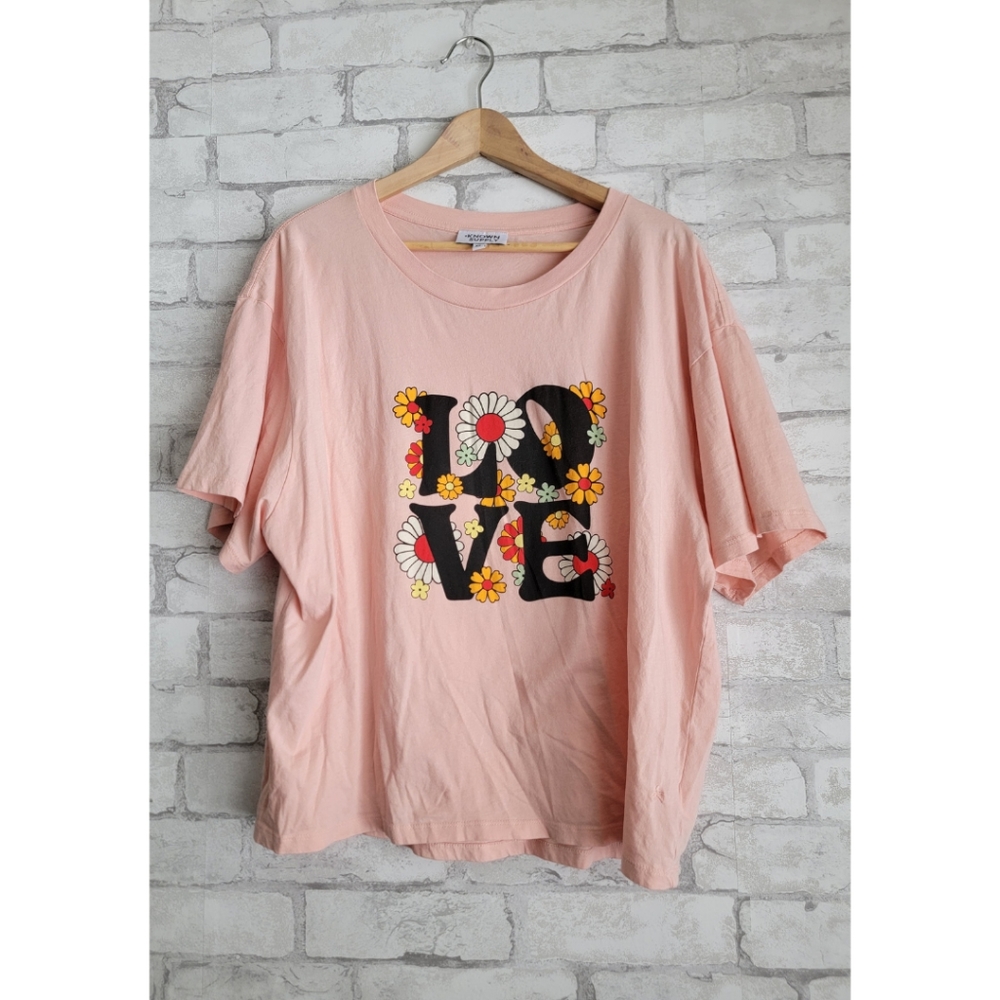 Light & Comfy Tee